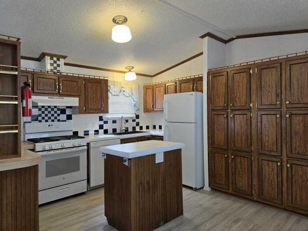 1990 Redman RED Manufactured Home