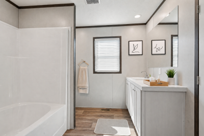 Photo 5 of 12 of home located at 1707 Sidewinder Dr Princeton, TX 75407
