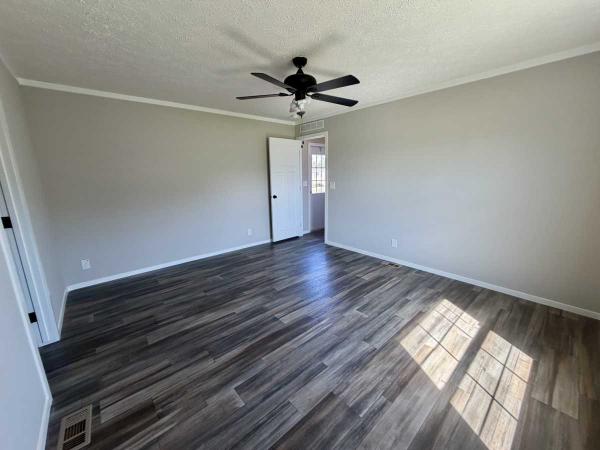 2027 Champion Lake Manor Mobile Home