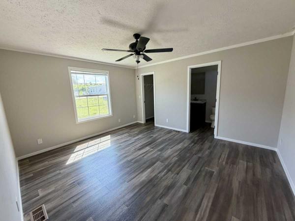 2027 Champion Lake Manor Mobile Home