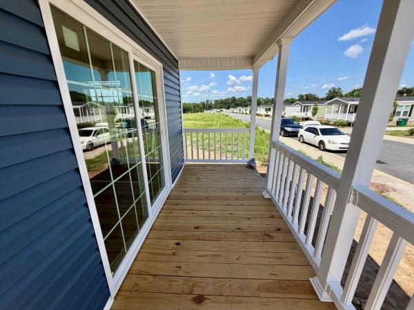 2027 Champion Lake Manor Mobile Home