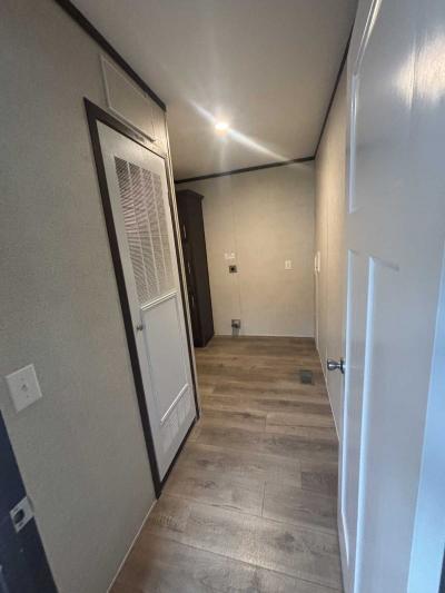 Photo 4 of 19 of home located at 243 Kathy Circle #243Kc Jackson, MI 49202