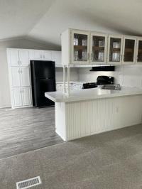 1992 Holly Park Manufactured Home