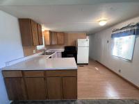 1972 KAUFMAN AND BROAD BILTMORE Manufactured Home