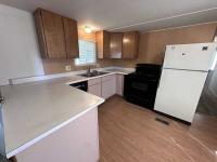 1972 KAUFMAN AND BROAD BILTMORE Manufactured Home