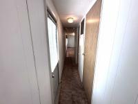 1972 KAUFMAN AND BROAD BILTMORE Manufactured Home