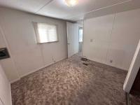 1972 KAUFMAN AND BROAD BILTMORE Manufactured Home