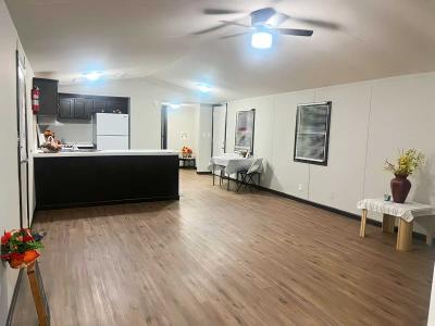 Mobile Home at 777 E. Yerby St. , Lot 14 Marshall, MO 65340