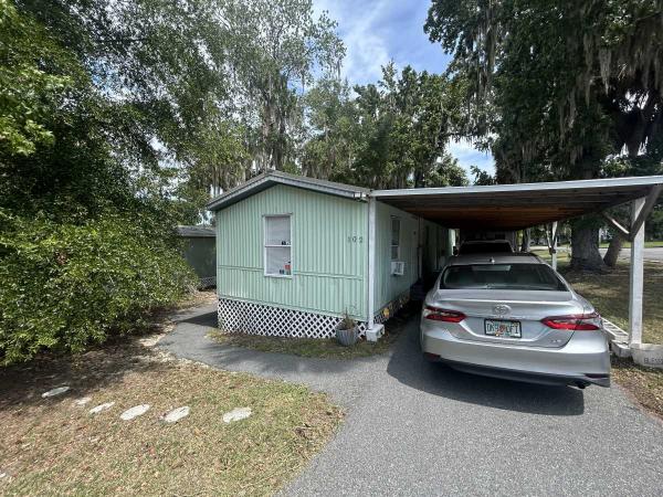 Photo 1 of 2 of home located at 2580 SE 1st Ave, Lot 102 Ocala, FL 34471