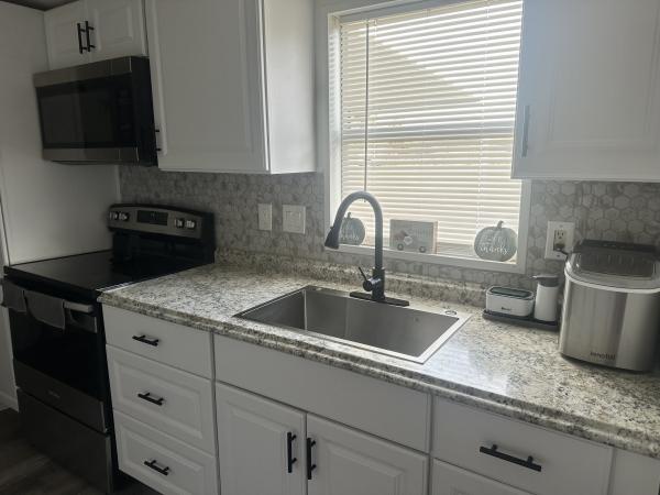 2002 Skyline HS Mobile Home