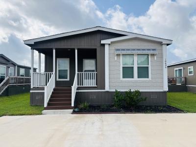 Mobile Home at 10406 W Xavier Ct Conroe, TX 77303