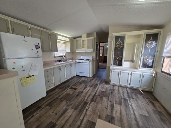 1989 Commodore NA Mobile Home