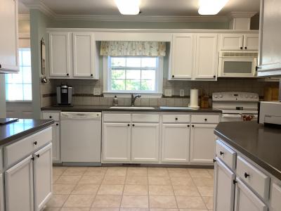 Photo 5 of 22 of home located at 197 Cypress Circle Hampstead, NC 28443