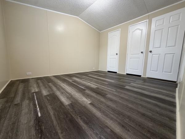 2017 Legacy Hosuing LTD  Home