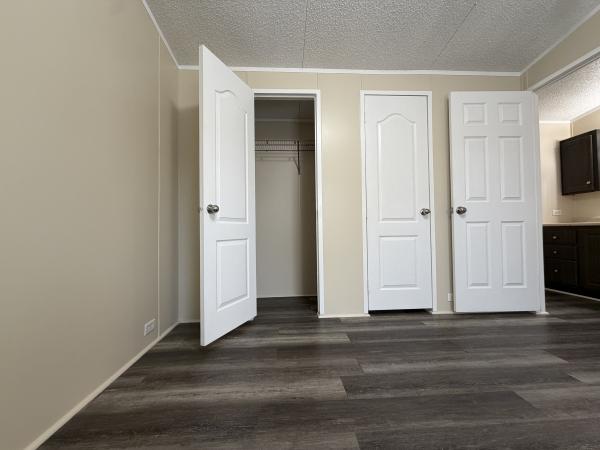 2017 Legacy Hosuing LTD  Home