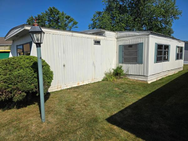1970 Hampton Homes Inc Mobile Home For Sale