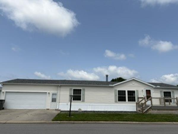 2000 Century 173 Mobile Home For Sale