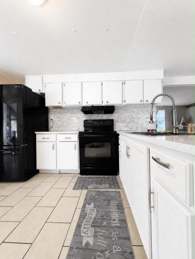 Photo 3 of 8 of home located at 14409 Hazeltine Ct Orlando, FL 32826
