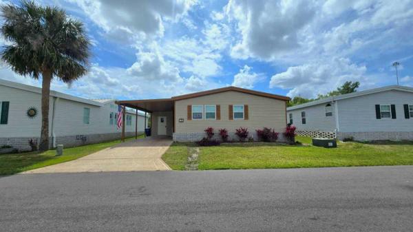 2002  Mobile Home For Sale