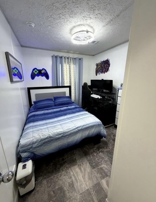 2006 Manufactured Home