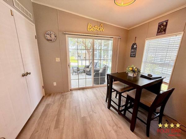 2000 WOOD  Home