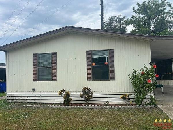 Photo 1 of 2 of home located at 1Jackson Circle Dr Sebring, FL 33870