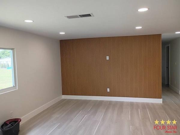 1973 BEND  Home