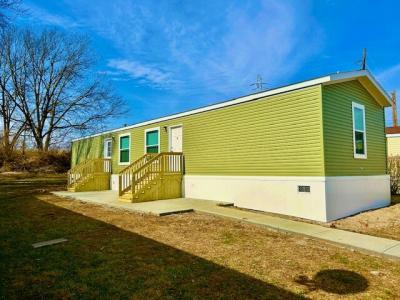 Photo 5 of 21 of home located at 10 New Haven Ct. Harrison, OH 45030