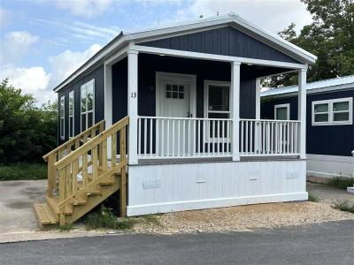 Mobile Home at 13 La Posada Cir., Austin, TX 78744