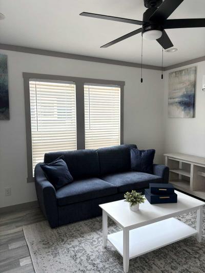 Photo 3 of 12 of home located at 15 La Posada Cir., Austin, TX 78744