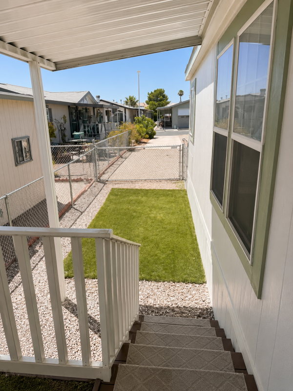 2005 Palm Harbor Manufactured Home