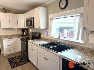 Photo 3 of 36 of home located at 1640 Cochise Trail Leesburg, FL 34748