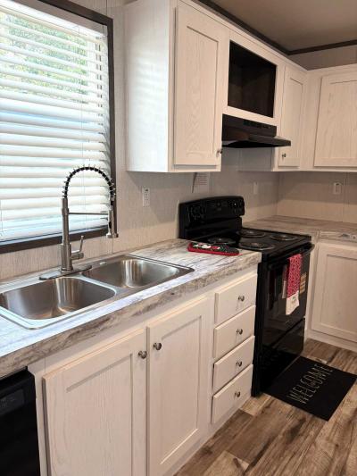 Photo 5 of 10 of home located at 16 Olmos Dr Austin, TX 78744