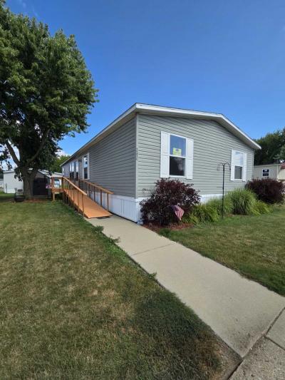 Photo 1 of 11 of home located at 2270 King St, #314 Wixom, MI 48393