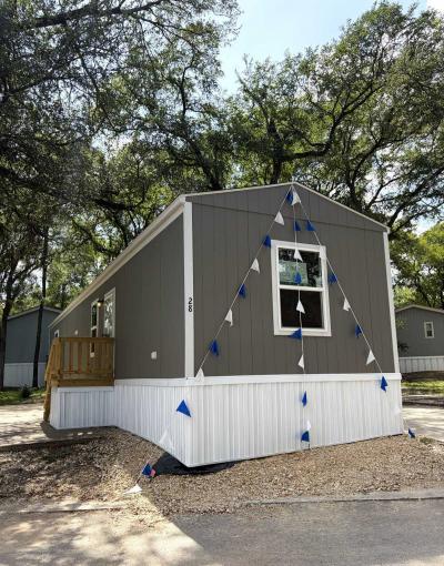 Mobile Home at 28 Espinosa Dr Austin, TX 78744