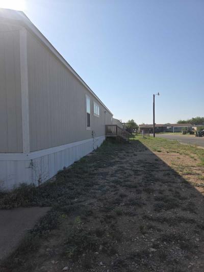 Photo 2 of 16 of home located at 4457 Kalamath Cir. #427 San Angelo, TX 76905