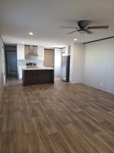 Photo 5 of 16 of home located at 4457 Kalamath Cir. #427 San Angelo, TX 76905