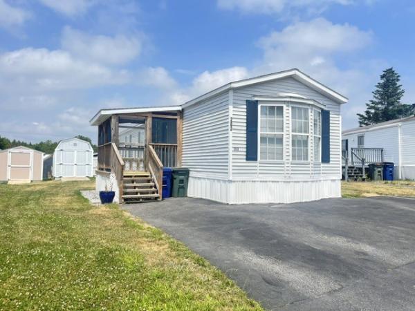 1988 Oxford Mobile Home