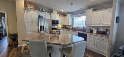 Photo 3 of 8 of home located at 16816 Silver Shores Ln #16 Odessa, FL 33556