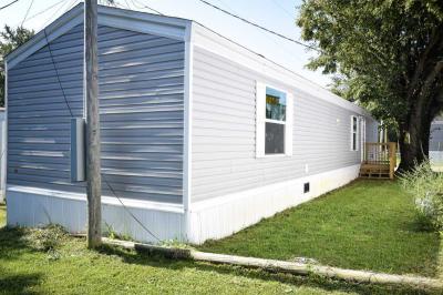 Mobile Home at 352 Johnson St Hillsboro, OH 45133