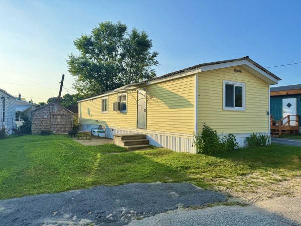 1982 Berkshire Mobile Home