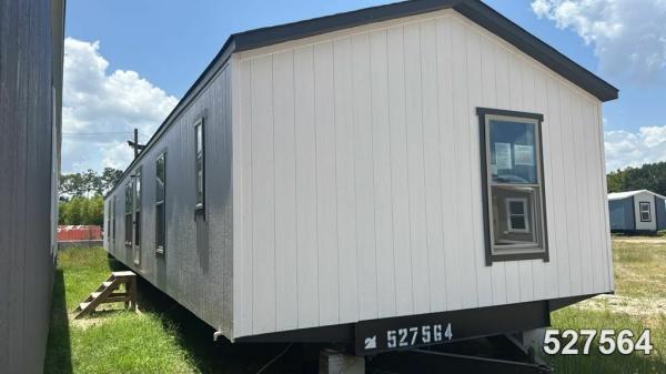 Photo 1 of 2 of home located at Greater Texas Home Center Llc 12122 Us 59 Hwy Splendora, TX 77372