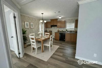 Photo 2 of 7 of home located at 1 Virgil E Apopka, FL 32712