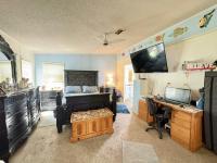 1985 ISLA Manufactured Home