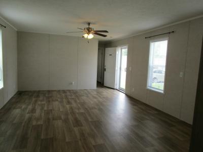Photo 5 of 11 of home located at 17511 Cedar Grove Brownstown, MI 48174
