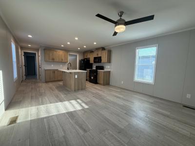 Photo 2 of 13 of home located at 7330 Kensington Drive West Fort Wayne, IN 46818