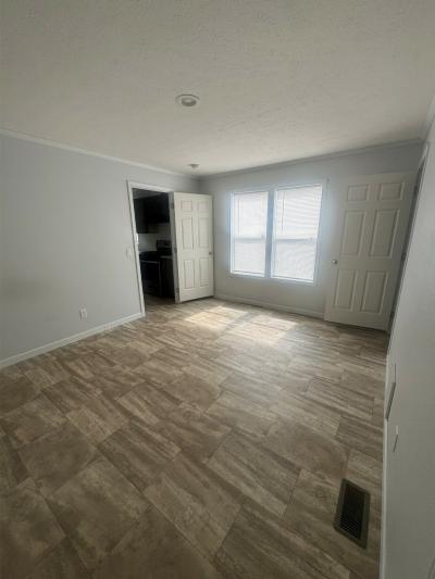 Photo 4 of 19 of home located at 109 Claremont St. #109Cmt Saint Cloud, MN 56301