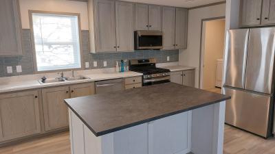 Photo 2 of 8 of home located at 20519 Harmony Dr Clinton Township, MI 48036