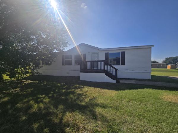 2006 Clayton Mobile Home For Sale