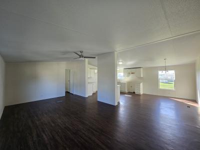 Photo 3 of 9 of home located at 379 Buggy Whip Drive Kyle, TX 78640